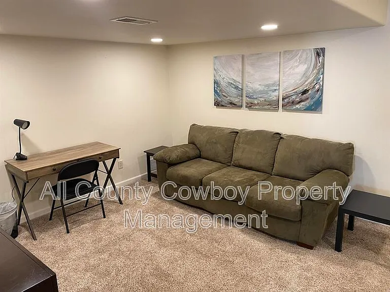 4124 Plateau Ct — Photo 9