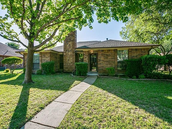 2nd image of 425 Sonora Dr