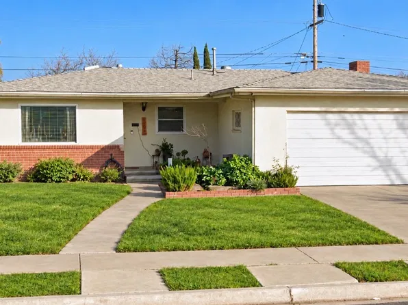 636 N Newton Dr, Dinuba, CA 93618