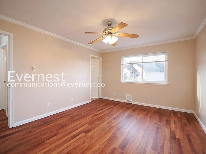 8823 Holly Dr #E206 — Photo 11