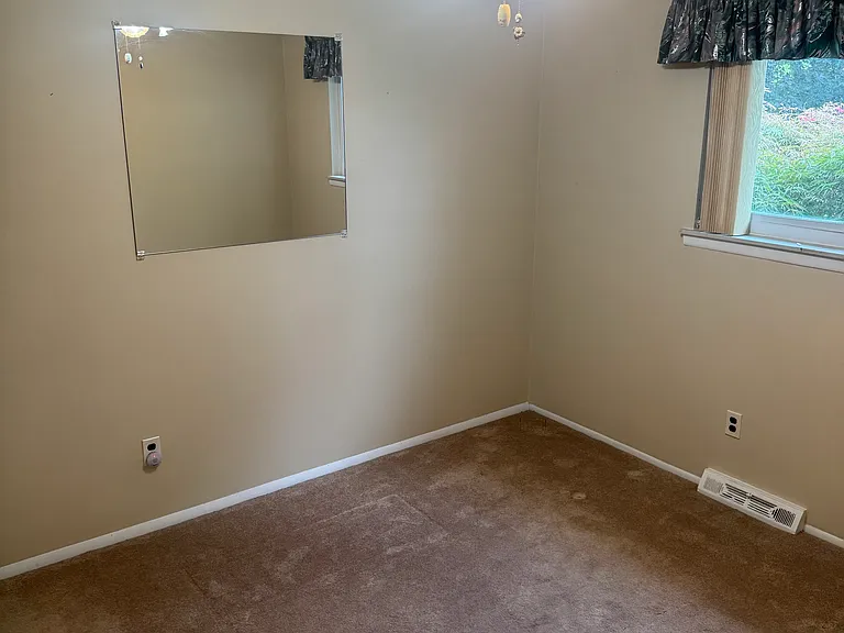 14715 Leblanc Ave — Photo 20