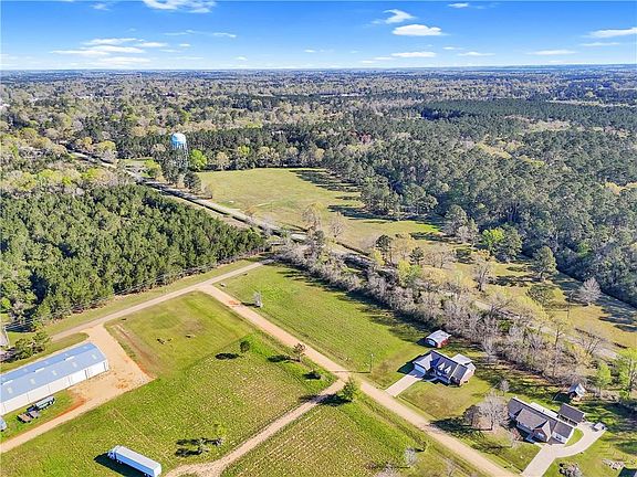 5th image of 1 Three Old Union Rd