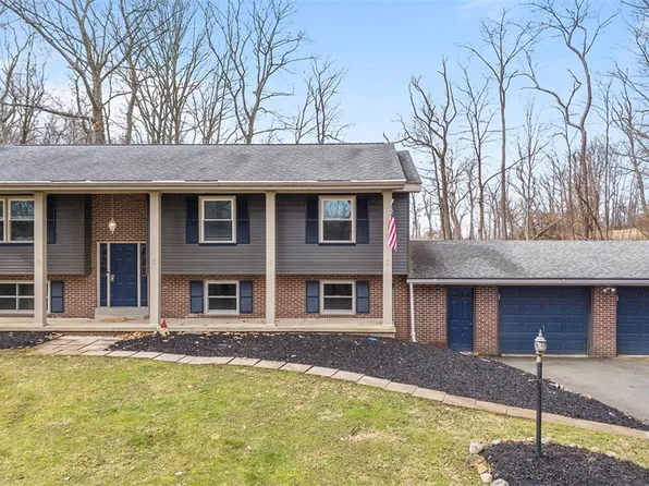 1732 Sohn Rd, Aliquippa, PA 15001