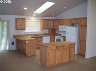 49 Park Village Dr, Florence, OR 97439