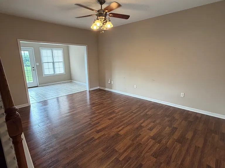 875 Melanie Ln #875 — Photo 10