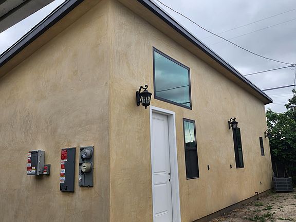 2nd image of 14811 S Lefloss Ave #B