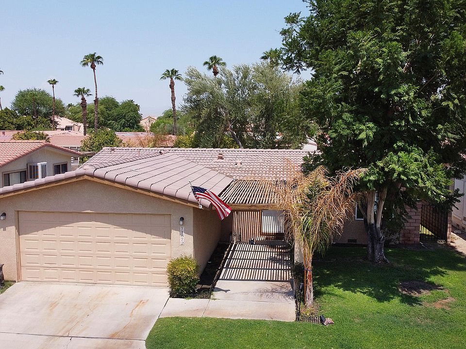 1st image of 77872 Sunnybrook Dr