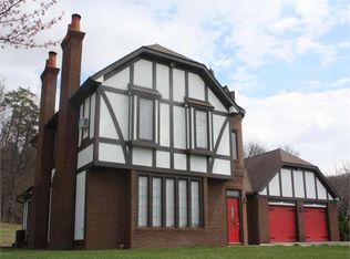 648 Hollow Rd, Sunbury, PA 17801