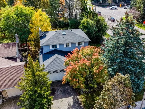 469 Westvale Dr, Waterloo, ON N2T 1S9