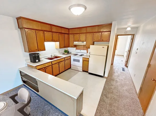 2721 Luther Dr, 2721 Luther Dr #1B-1Ba-685Sqft, Ames, IA 50010