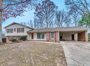 2620 Berkley Hills Dr, Tuscaloosa, AL 35404