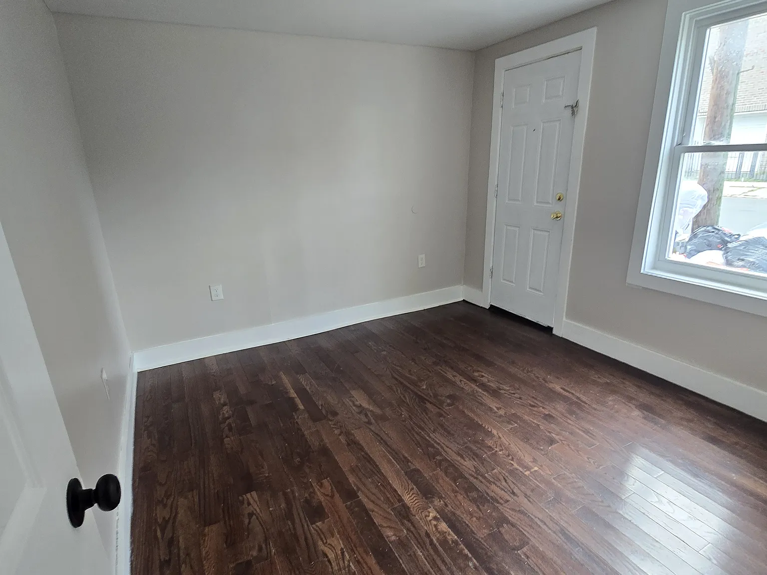 4 bed, $2,800 — Photo 3