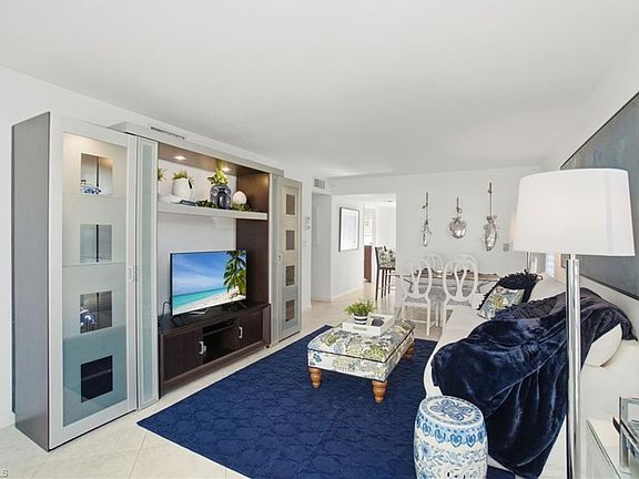 4th image of 53 High Point CIR W #212