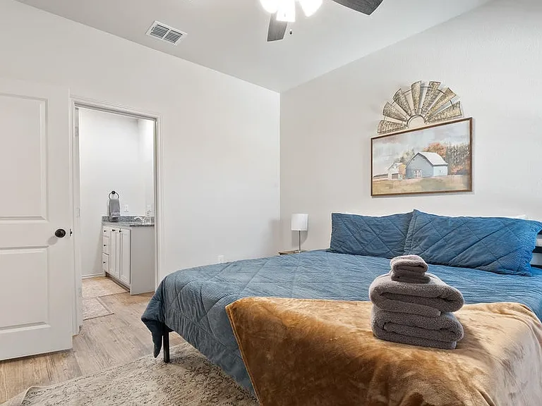 5606 Kemper St — Photo 16