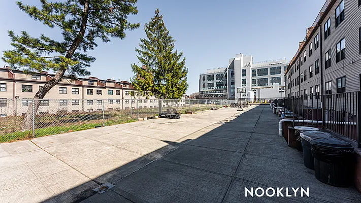Rented by Nooklyn NYC LLC | media 15