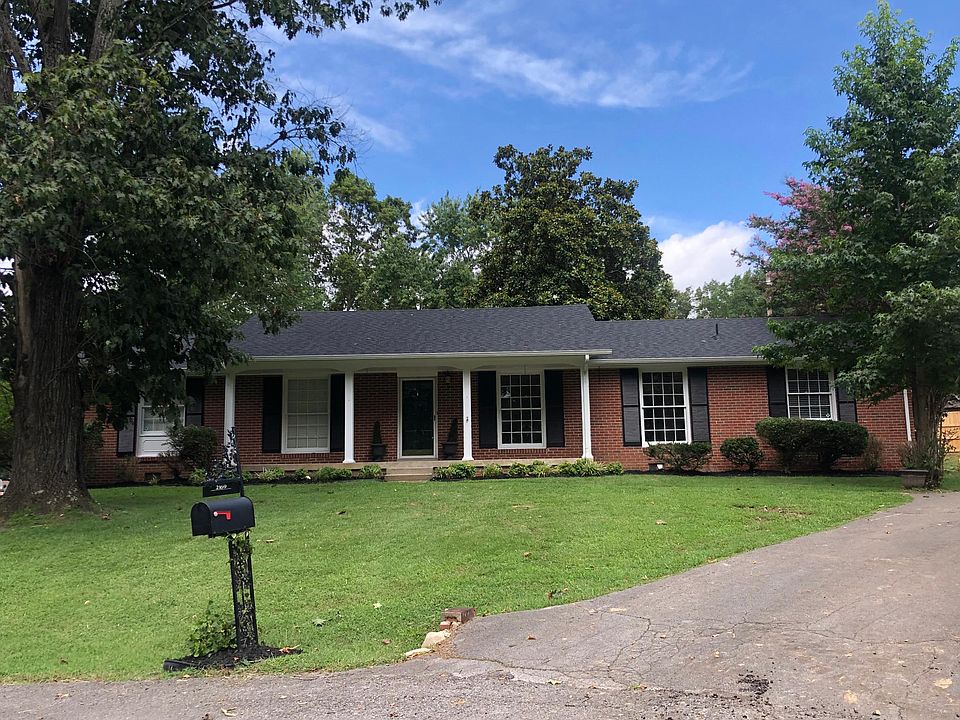 1st image of 2169 Crestwood Dr