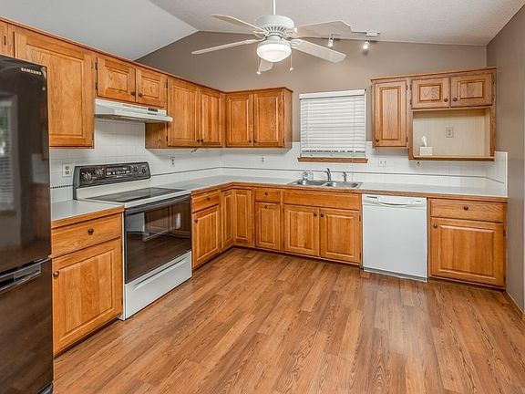 3rd image of 6534 E Saint James Pl