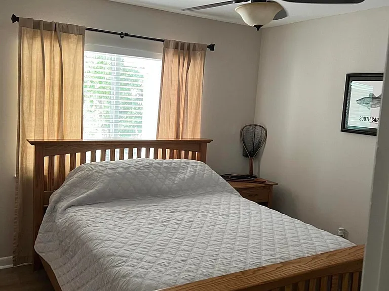 271 Alexandra Dr #7 — Photo 8