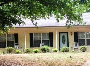 4803 Goddards Ford Rd, Gainesville, GA 30504