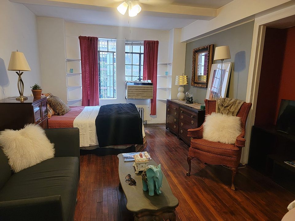1st image of 320 E 42nd St APT 307