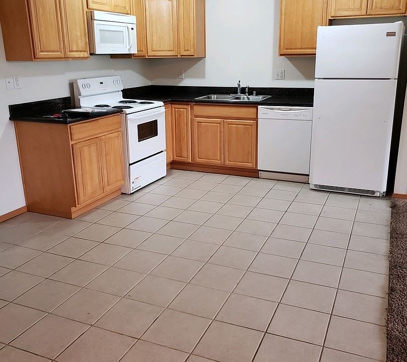 1st image of 1621 E 68th St Unit 3D