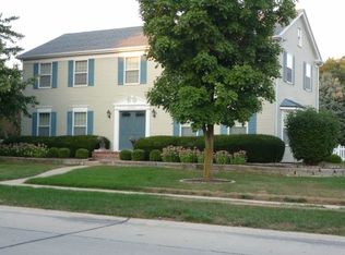 2704 Galen Dr, Champaign, IL