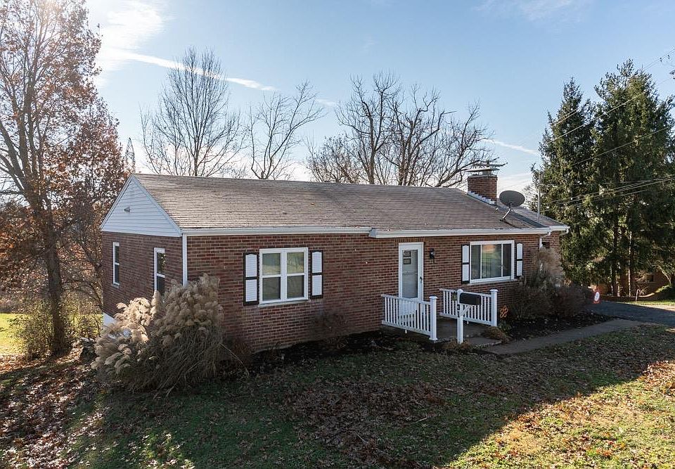 1st image of 31 Panorama Dr