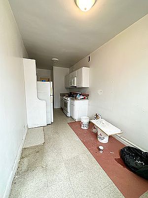 5th image of 55 E 21st St APT 6J