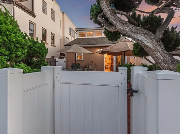 821 San Juan Pl, San Diego, CA 92109