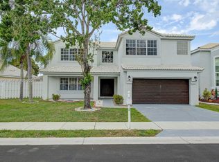 1127 SW 104th Way, Hollywood, FL 33025