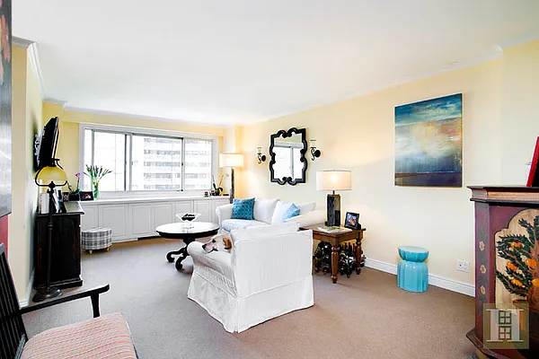 Sold by Halstead Real Estate | media 20