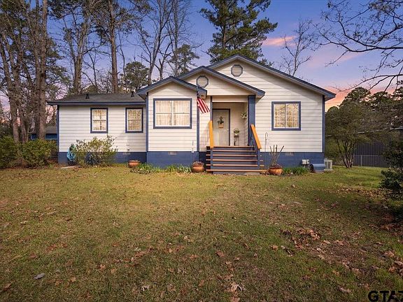 2nd image of 289 Acapulco Rd