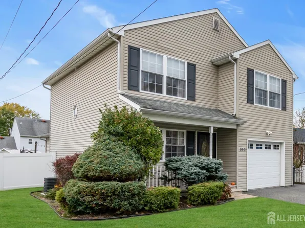 190 Delaware Ave, Cliffwood, NJ 07721