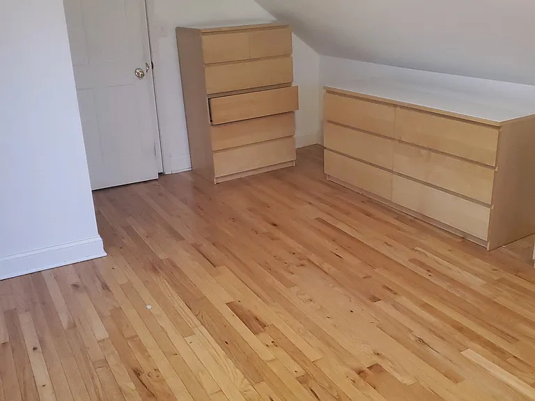 1827 S May St #4 — Photo 13