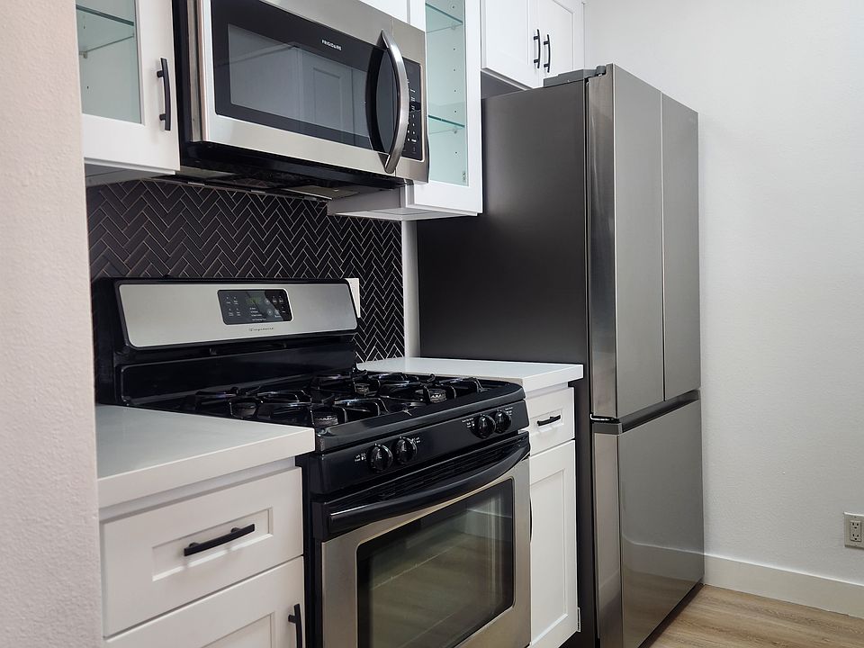 1st image of 14515 Dickens St APT 409