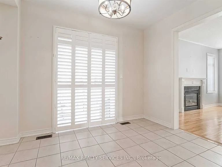 3 Coolwater Dr — Photo 9