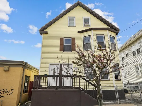 32-34 Eudora St, Providence, RI 02903
