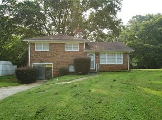 401 Batiste Ln, Jonesboro, GA 30236