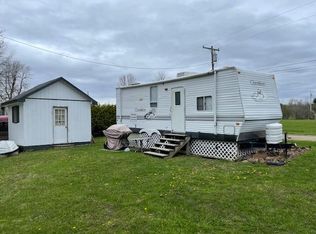 10 Burl Ln, Champlain, NY 12919