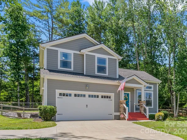 292 Driftwood Ln, Mills River, NC 28759