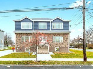 10-21 Bay 24 St #24, Far Rockaway, NY 11691