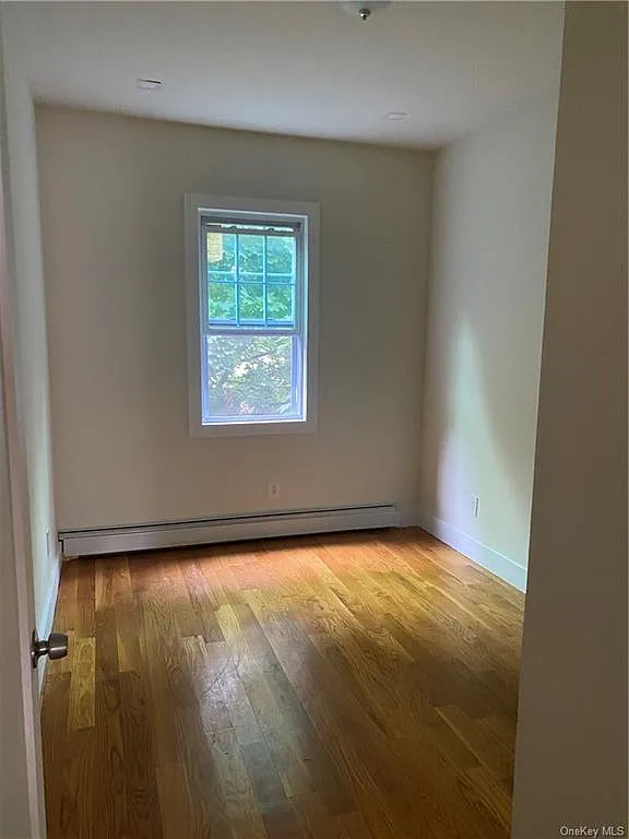 506 Warwick Street — Photo 4