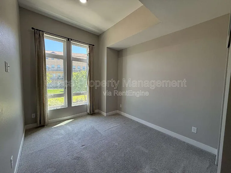 2820 W 53rd Ave — Photo 19
