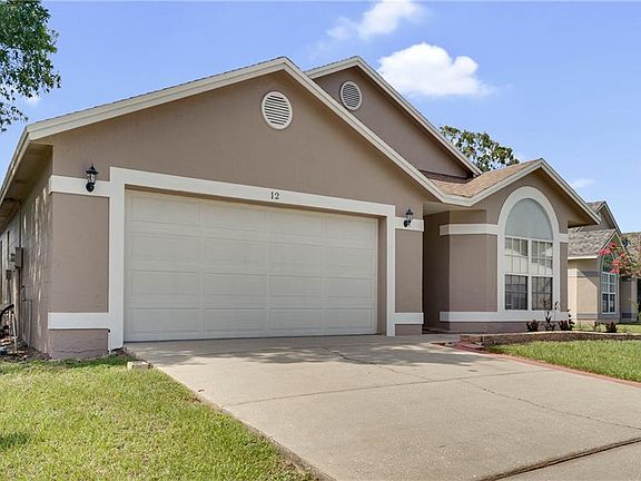 2nd image of 12 Saint Kitts Cir