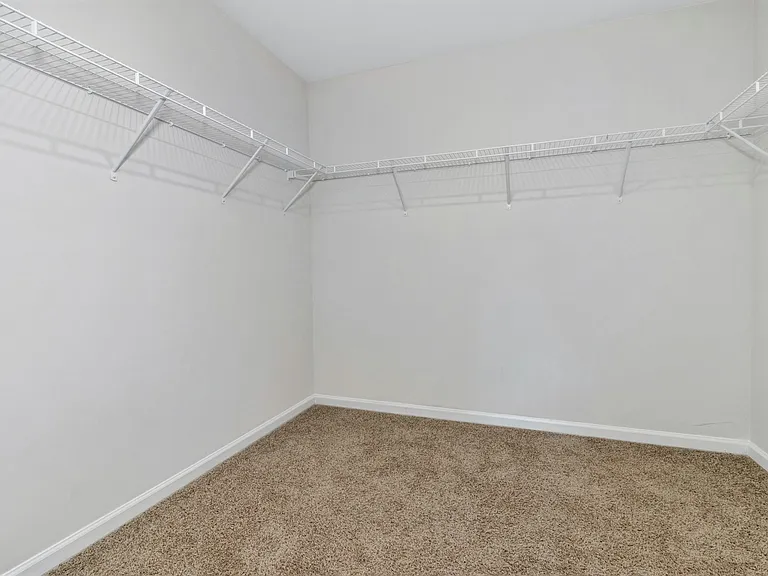 229 Marathon Ln — Photo 33