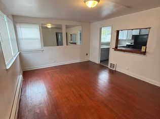 9922 S Paxton Ave, Chicago, IL