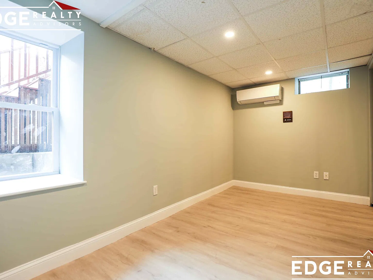 1 bed, 1.0 bath, $2,100 — Photo 4