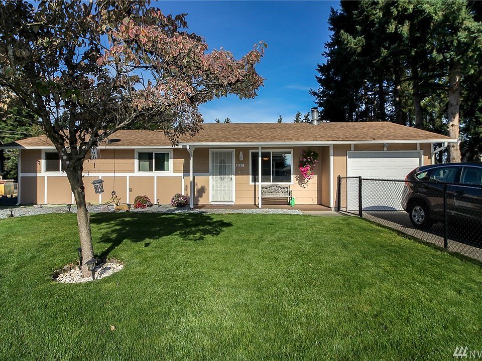 1st image of 19408 9th Ave E
