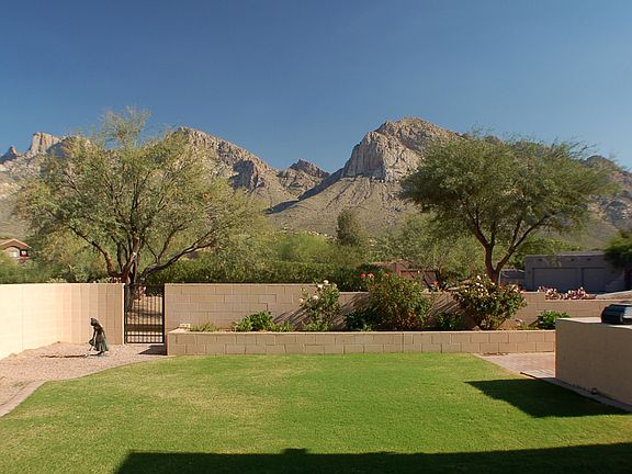 3rd image of 280 E Oro Valley Dr
