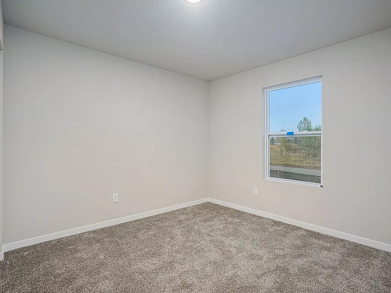 834 Winchester St — Photo 16